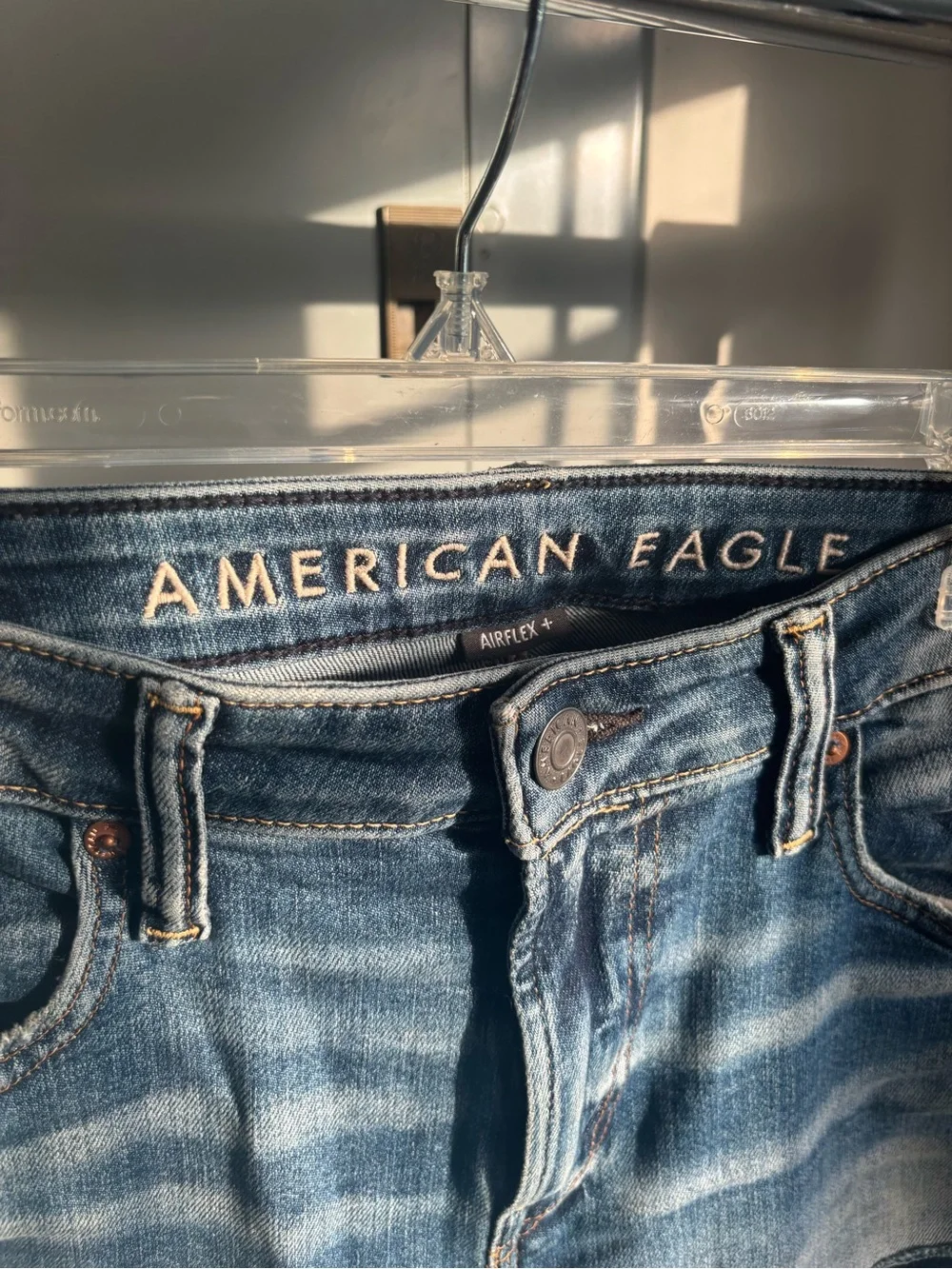 American Eagle Outfitters Men's Light Blue Ripped Skinny Jeans Size 32x30